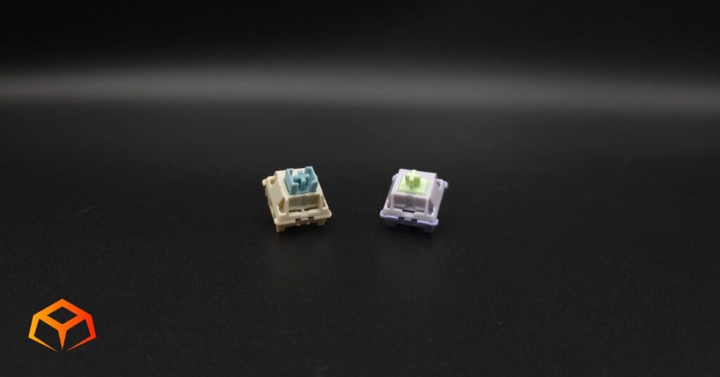 EPOMAKER Budgerigar vs EPOMAKER Wisteria switches