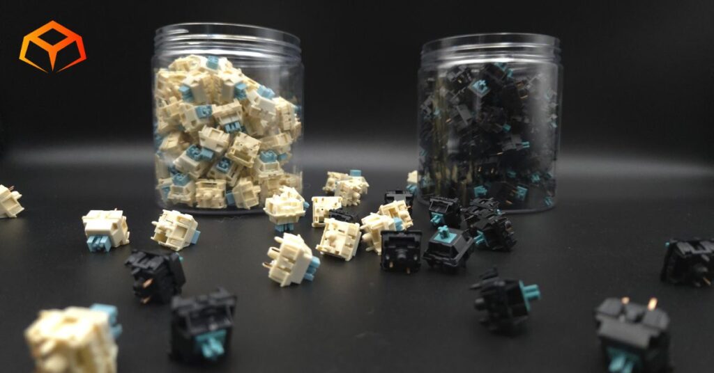 EPOMAKER Budgerigar vs JWICK Black T1 switches