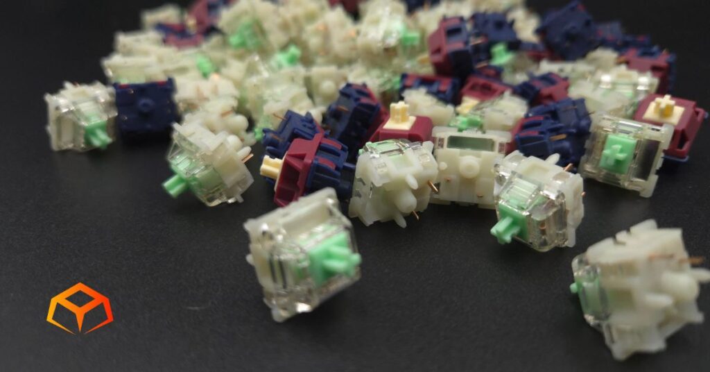 Gateron Baby Kangaroo vs Gateron Quinn switches