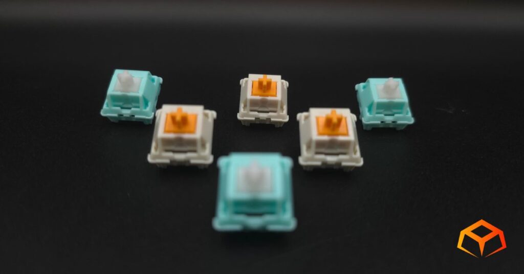 Glorious Lynx vs Glorious Panda switches
