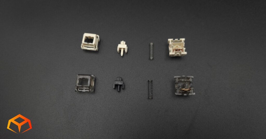 NovelKeys Cream vs Gateron Ink Black switches